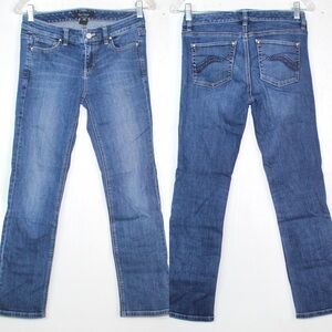 Which House Black Market Mid Rise Capri Blanc Medium Wash Jeans — Size 2